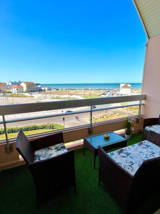 Duplex Cosy Avec Vue Mer Apartment Cucq Exterior foto
